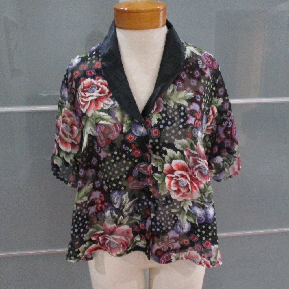 Vntg 90's Victoria's Secret Short Sleeve Sheer Floral Print Sleep Shirt